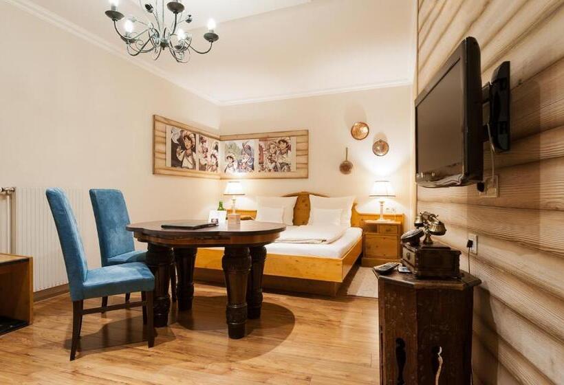 ファミリールーム, Märchenhotel Waldpension Nebelstein