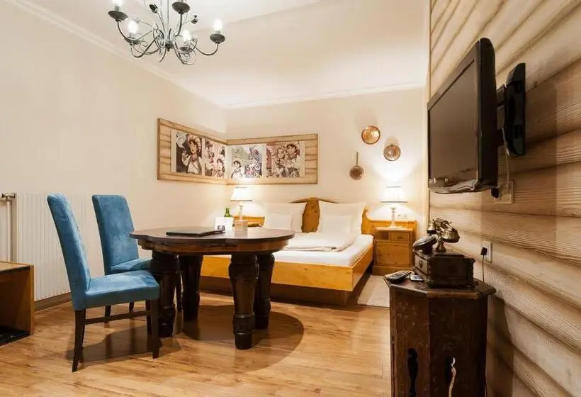ファミリールーム, Märchenhotel Waldpension Nebelstein