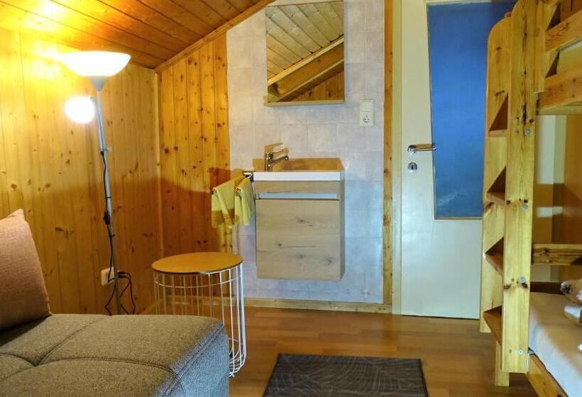 Люкс Семейный 2 Спальни, Alpinresort Derbacherhof