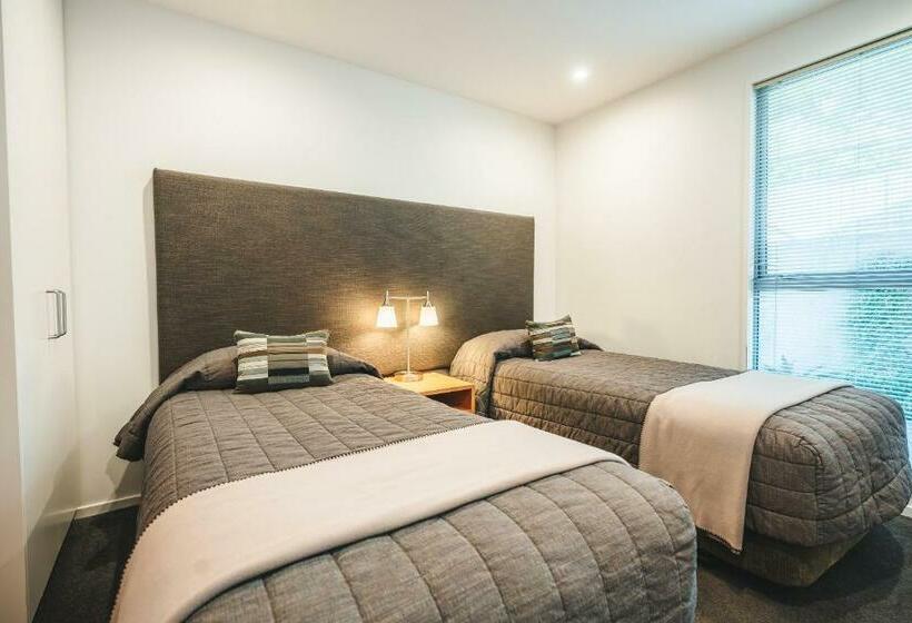 آپارتمان 2 خوابه, Blue Peaks Apartments