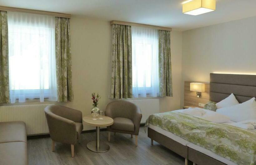 غرفة قياسية, Restaurant Grimmingblick