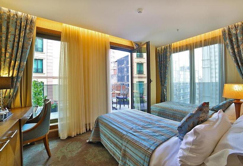 Family Room, Adelmar Hotel Istanbul Sisli