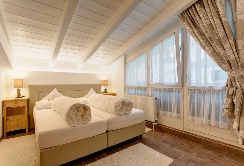 سوئیت 2 خوابه, Am Dorfplatz Suites  Adults Only