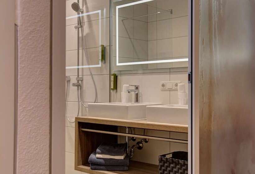 سوئیت 2 خوابه, Am Dorfplatz Suites  Adults Only