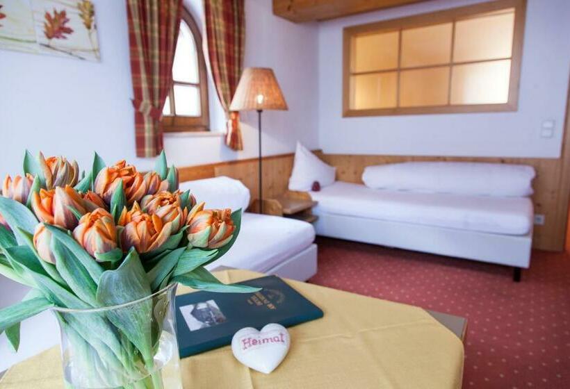 سوئیت با بالکن, Am Dorfplatz Suites  Adults Only