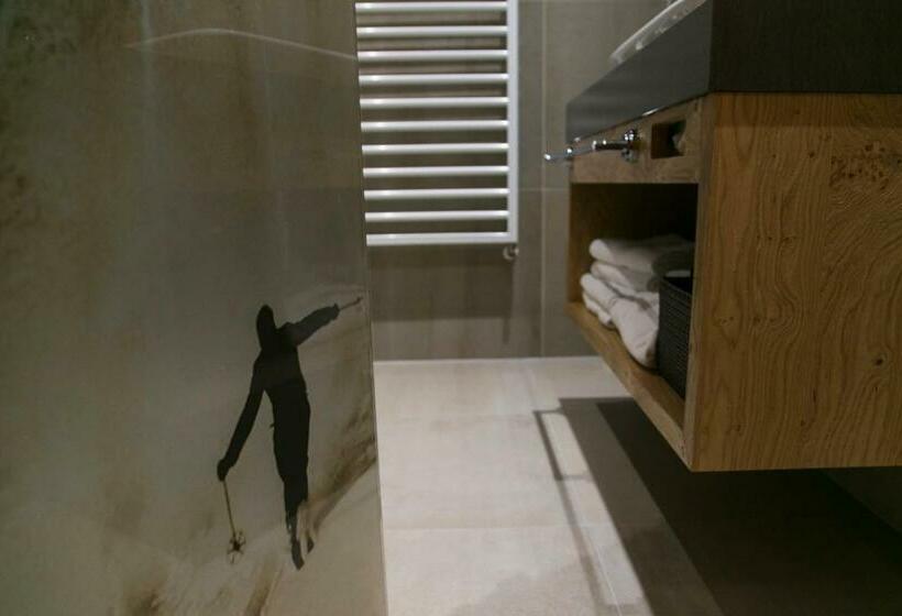 سوئیت با بالکن, Am Dorfplatz Suites  Adults Only