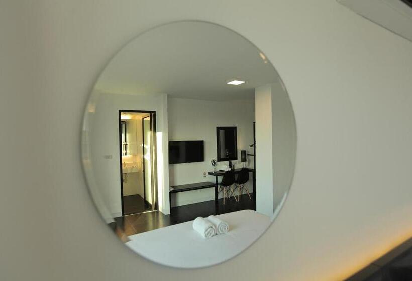 Номер Стандарт Трехместный, Bed Nimman   Adults Only