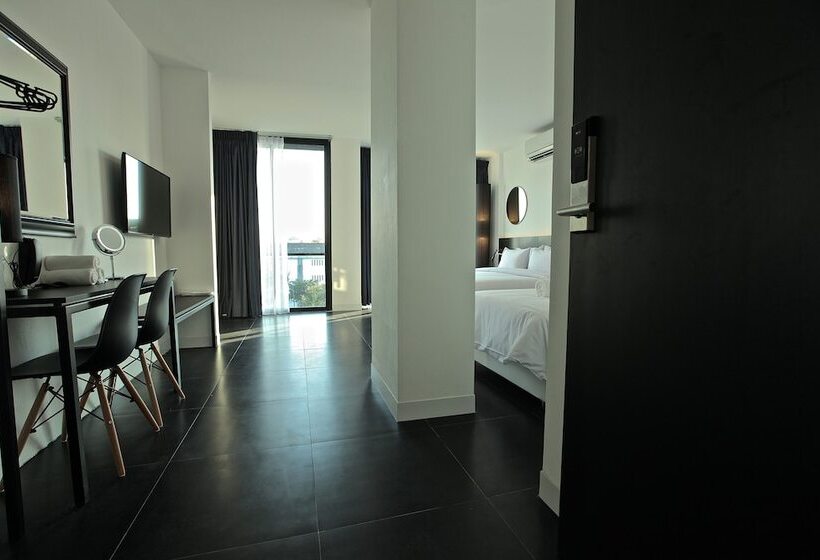 Номер Стандарт Трехместный, Bed Nimman   Adults Only