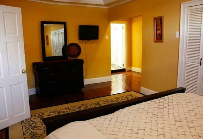 آپارتمان 1 خوابه با بالکن, El Dorado Inn