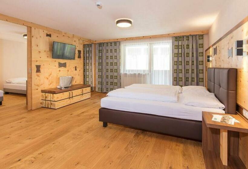 غرفة ديلوكس مزودة بشرفة, Garni Birkenhof