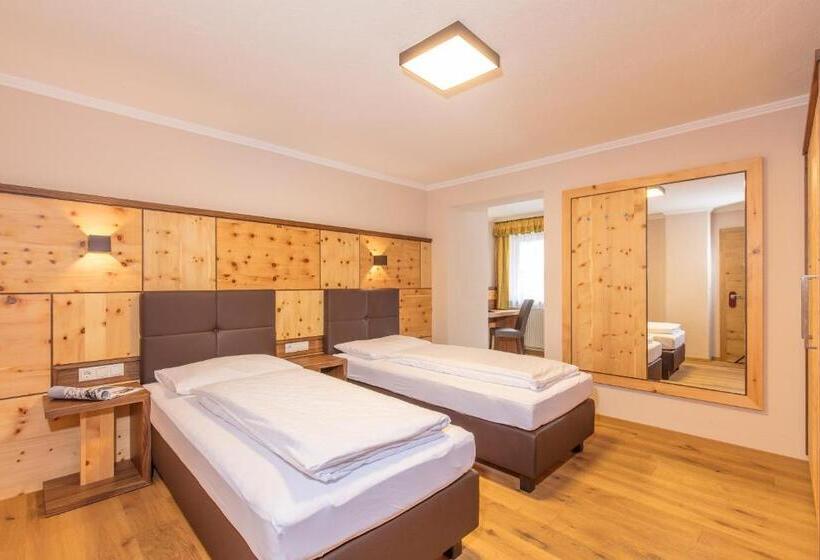 غرفة كمفورت مع بلكونة, Garni Birkenhof