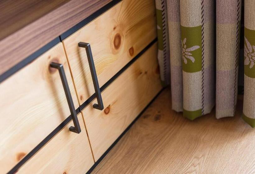 غرفة ديلوكس مزودة بشرفة, Garni Birkenhof