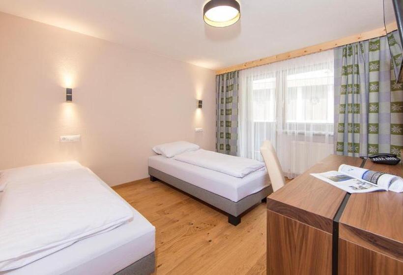 غرفة ديلوكس مزودة بشرفة, Garni Birkenhof