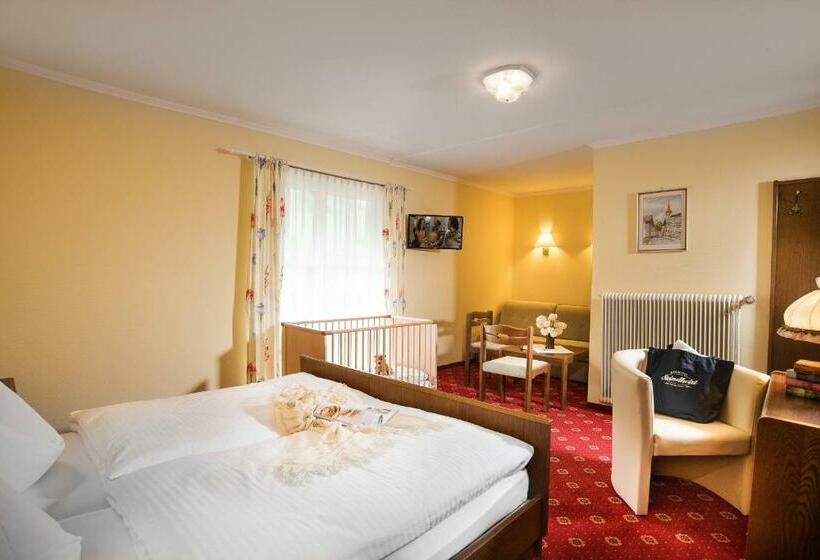 اتاق استاندارد, Landhotel Steindlwirt