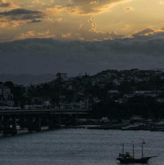 スタンダードトリプルルーム, Lumar