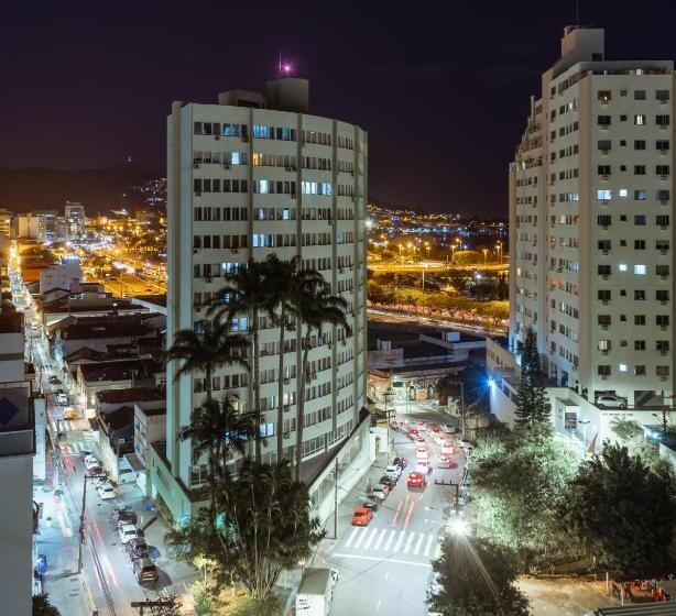 ファミリールーム, Lumar