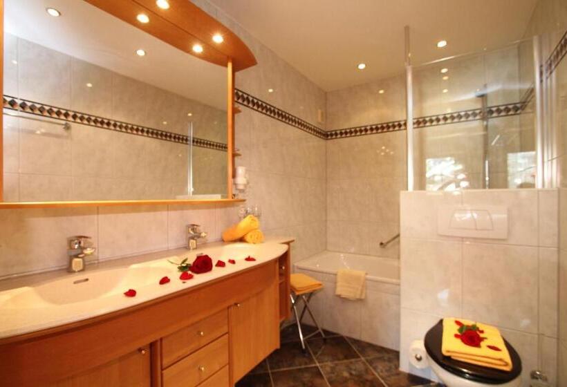 Family Suite, Metzgerwirt