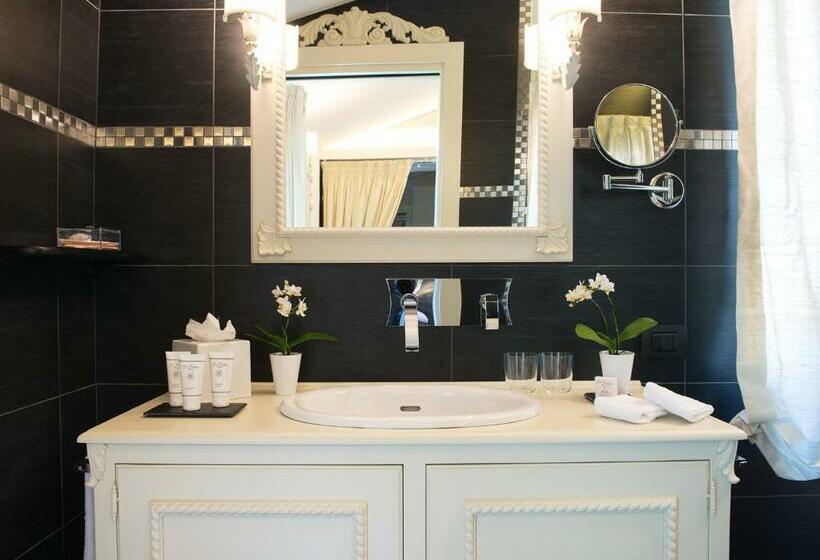 סוויטה, Relais Sassa Al Sole