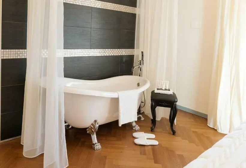 スイート, Relais Sassa Al Sole