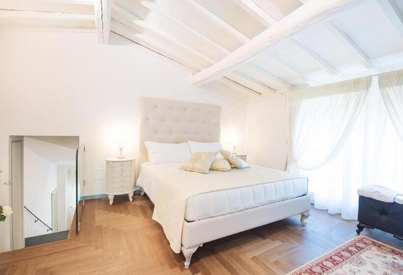 Люкс, Relais Sassa Al Sole