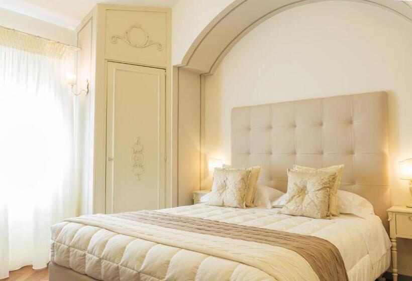 Люкс, Relais Sassa Al Sole