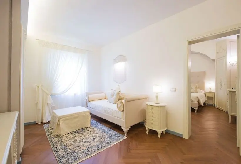 スイート, Relais Sassa Al Sole