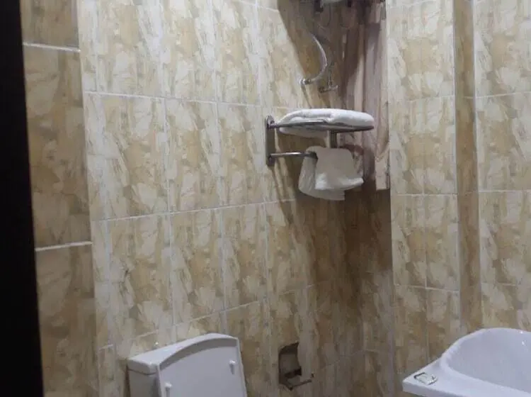 اتاق استاندارد, Reno