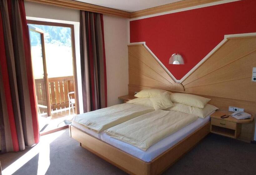 ガーデンビュースーペリアールーム, Salzburger Stubn