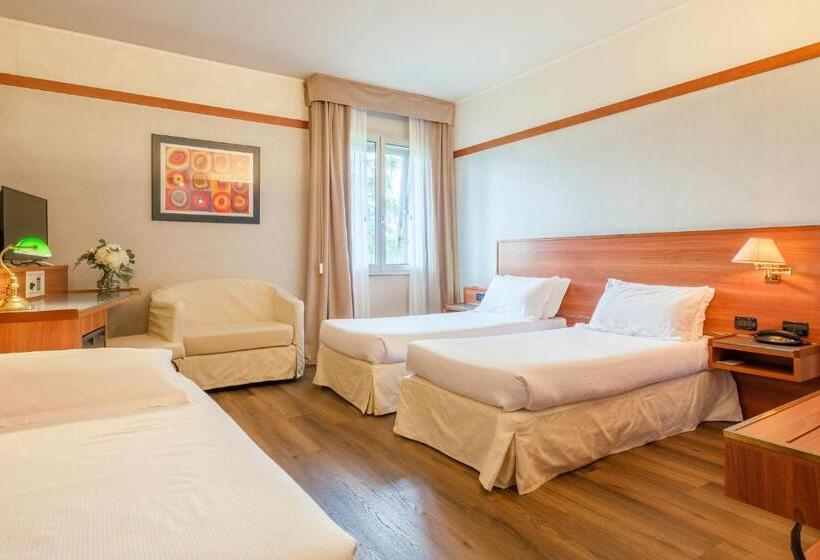 Habitació Triple Estàndard, Shg Hotel Bologna