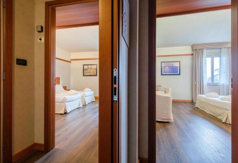 اتاق خانوادگی, Shg Hotel Bologna