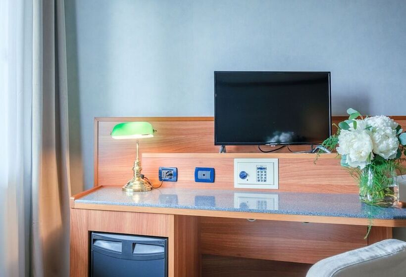 اتاق استاندارد سه نفره, Shg Hotel Bologna
