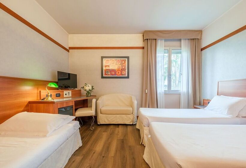 Habitació Triple Estàndard, Shg Hotel Bologna