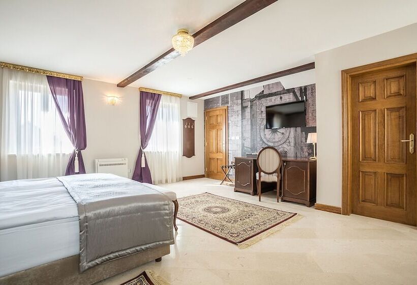 اتاق لوکس, Splendida Palace