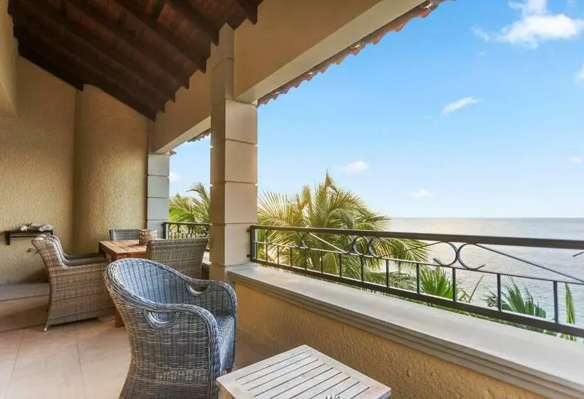سوئیت سینیور, The Bellafonte   Luxury Oceanfront