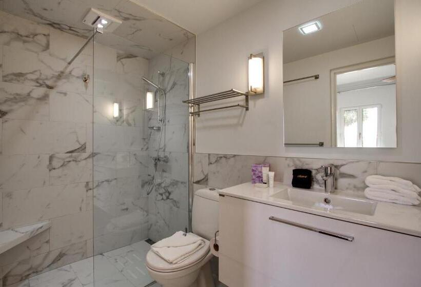 سوییت, The Bellafonte Luxury Oceanfront