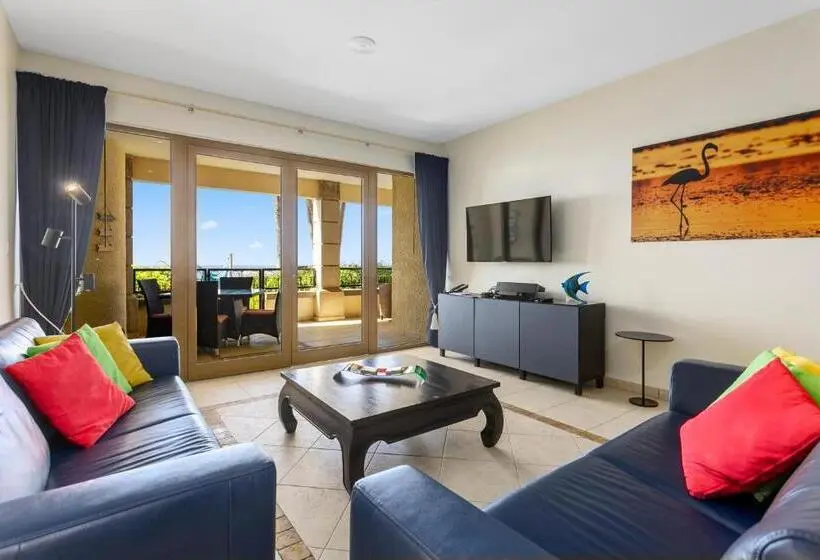 سوییت, The Bellafonte   Luxury Oceanfront