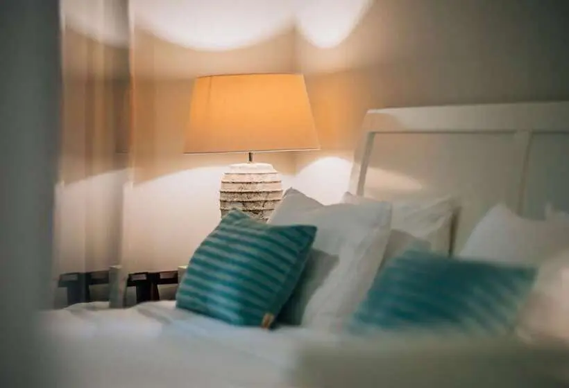 استودیوی استاندارد, The Bellafonte   Luxury Oceanfront