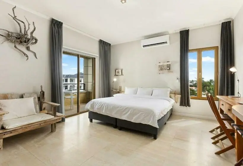 استودیوی لوکس, The Bellafonte   Luxury Oceanfront