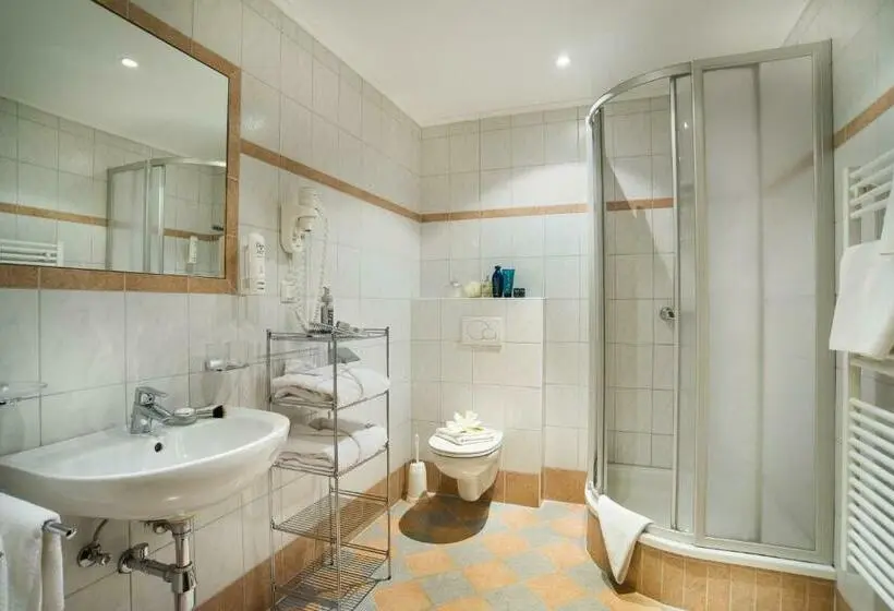 Perhehuone, Landhotel Steindlwirt