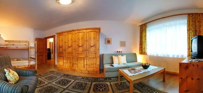 Basic-huoneisto 1 Makuuhuone, Landhotel Steindlwirt