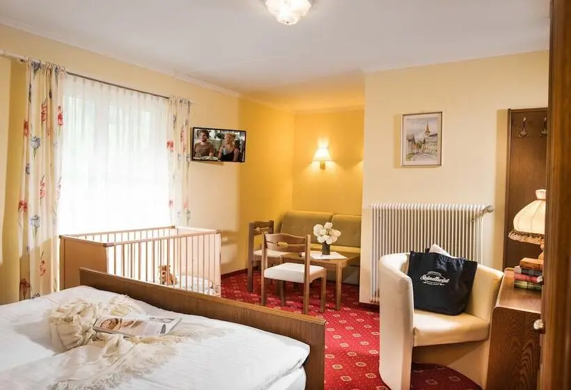 Perhehuone, Landhotel Steindlwirt