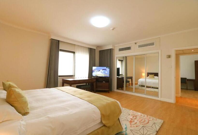 Апартаменты Deluxe 3 Спальни, Lido Apartment