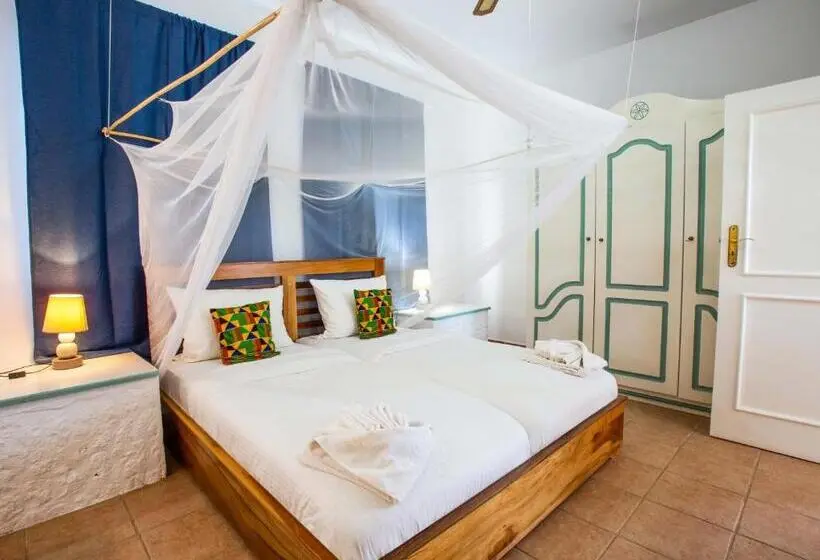 آپارتمان سوپریور 2 خوابه, King Fisher Village