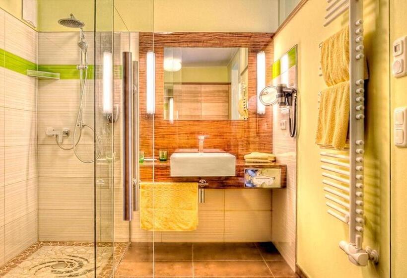 Люкс Панорамный Вид, Revita Hotel Kocher