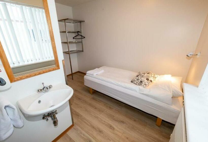 اتاق استاندارد یک تخته با سرویس بهداشتی مشترک, Akureyri Hostel