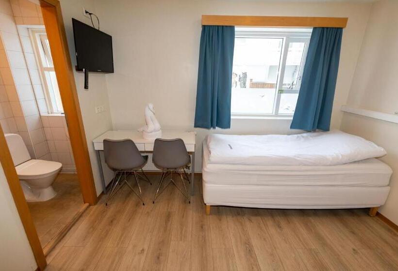 اتاق استاندارد, Akureyri Hostel