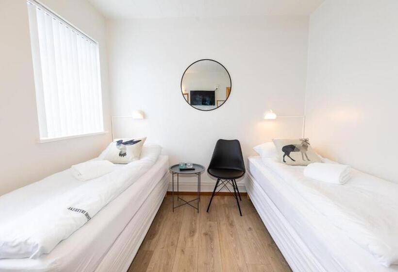 اتاق عادی, Akureyri Hostel