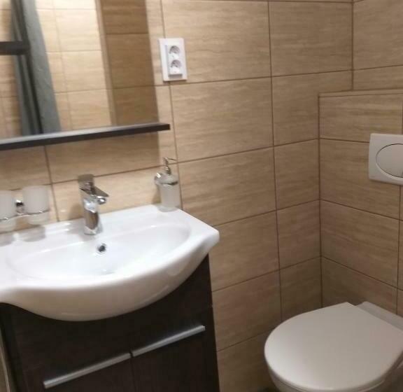 Номер Стандарт Индивидуальный, M7 Galéria Panzió