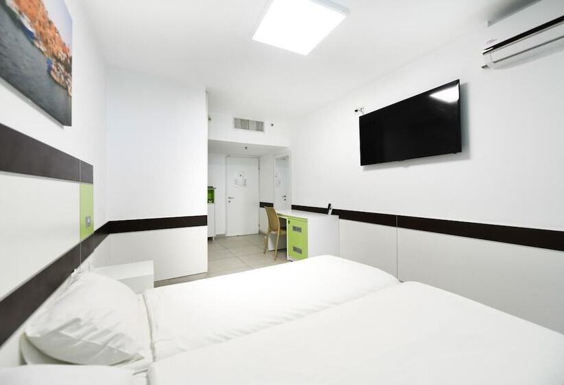 Chambre Standard, Hi   Bnei Dan   Tel Aviv Hostel