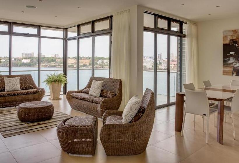 Deluxe Suite Sea View, English Point Marina & Spa